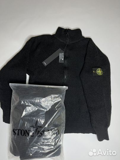 Джемпер Stone Island на замке