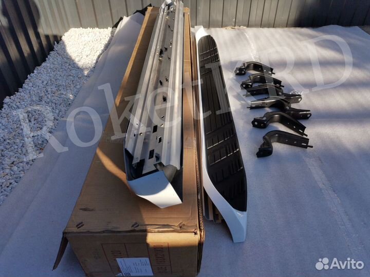 Подножки Toyota Land Cruiser Prado 120 Белые