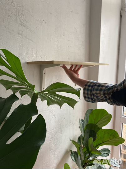 Полка с кронштейном икея