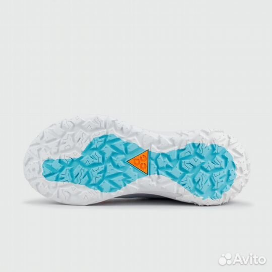 Кроссовки Nike ACG Mountain Fly 2 Low White Orange