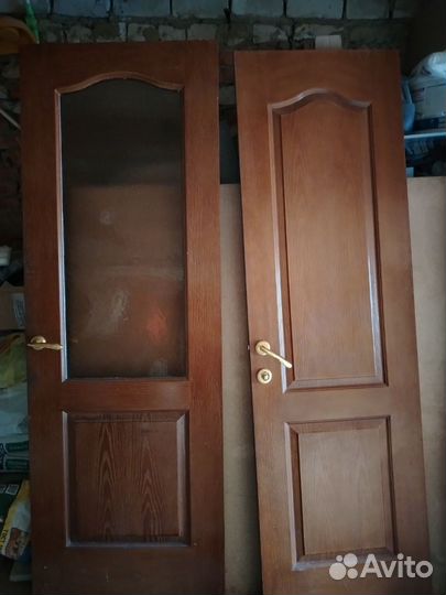 Межкомнатные двери бу 70 см с коробкой