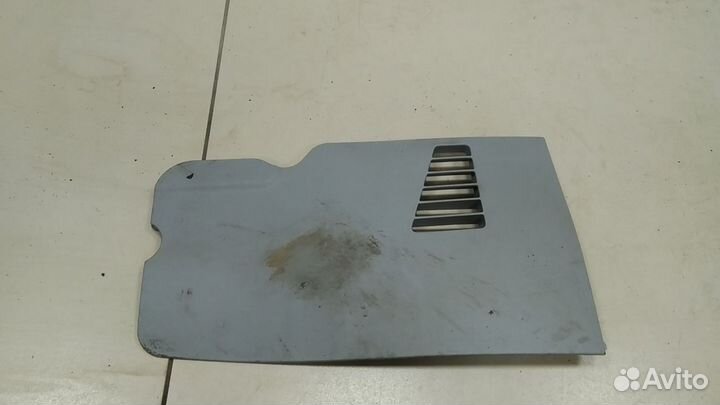 Накладка левая консоли между сидений Hyundai Verna