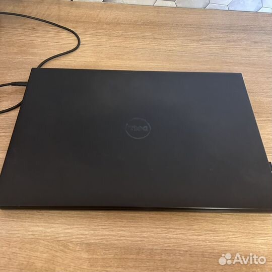 Ноутбук dell Inspiron 15-3552