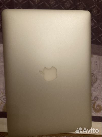 Macbook air 13 (mid 2012)