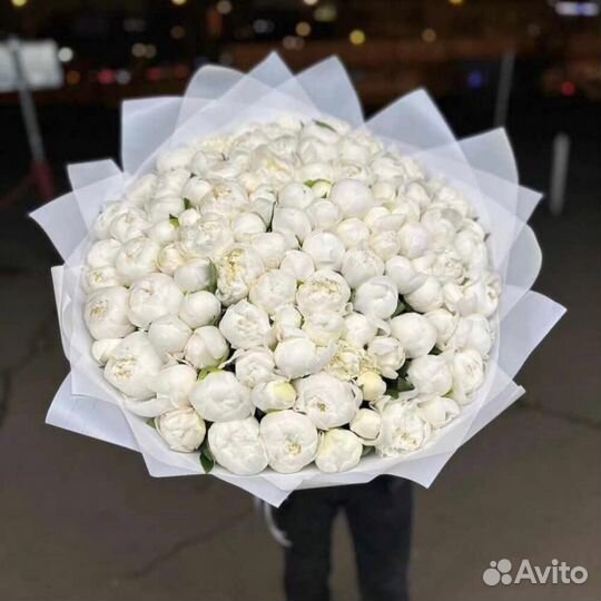 Пионы / белые пионы / белые каллы с доставкой