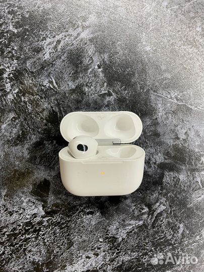 Air pods 3 (кейс +левый наушник)