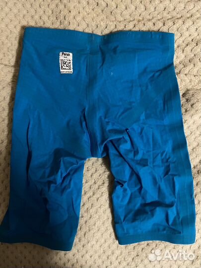 Гидрокостюм arena