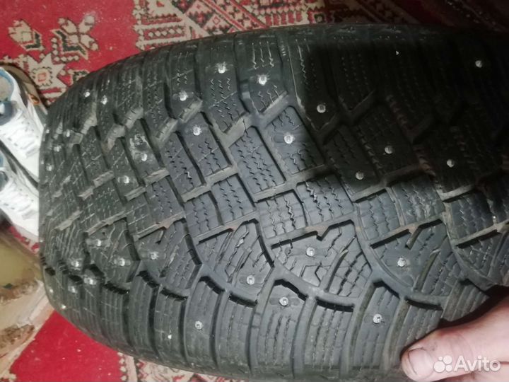 Continental IceContact 2 225/55 R17