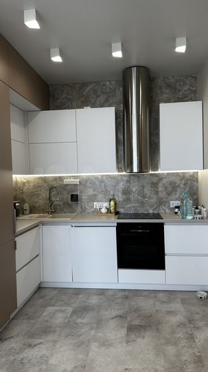 3-к. квартира, 74 м², 25/25 эт.