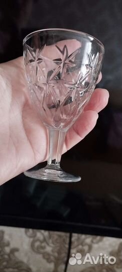 Хрустальные рюмки на ножке ссср.10шт