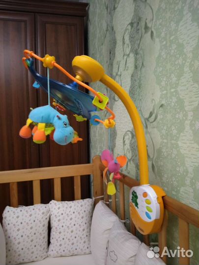Мобиль для детской кроватки