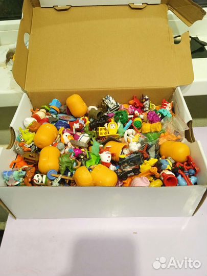 Киндер сюрприз коробка