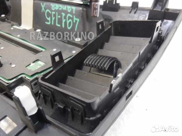 Блок управления магнитолой