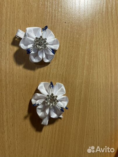 Маленькие заколки