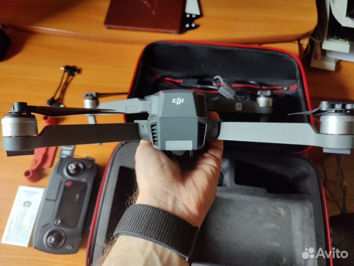 Квадрокоптер Dji Mavic Pro