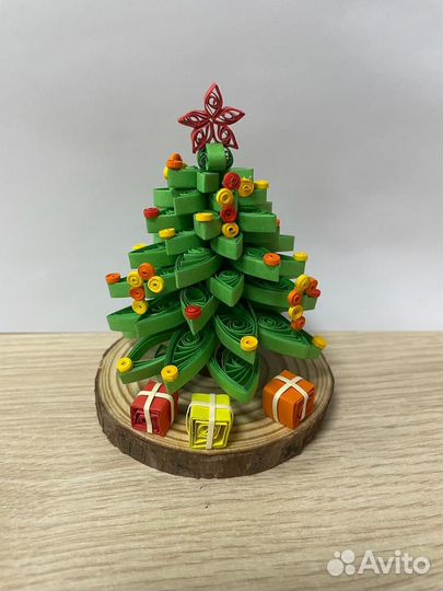 Ёлочка из квиллинга
