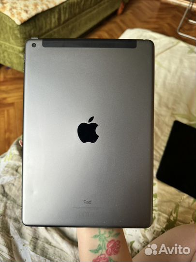 iPad 7 128gb wi-fi + cellular