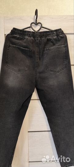 Джинсы и рубашка