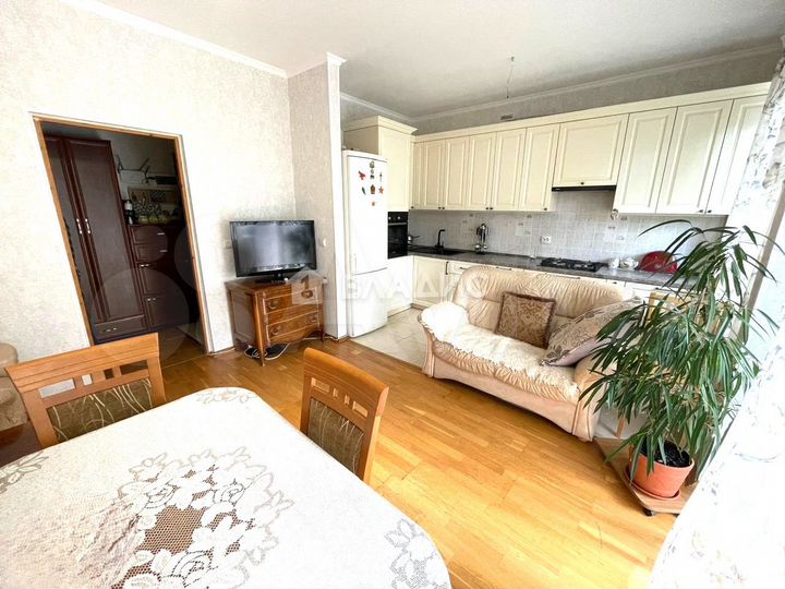 2-к. квартира, 78,9 м², 2/5 эт.