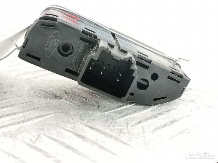 Кнопка обогрева лобового стекла Ford Focus 3 2014