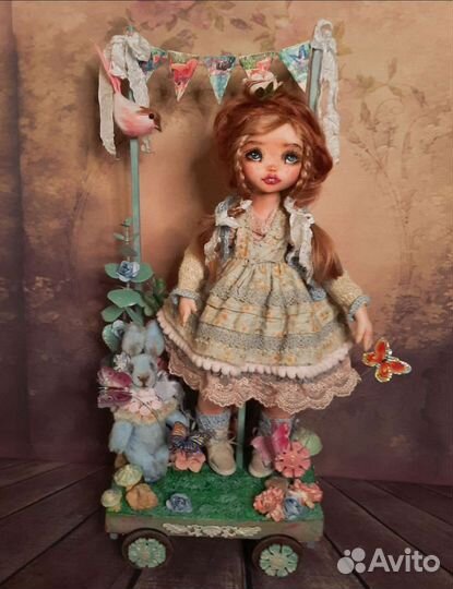 Кукла интерьерная