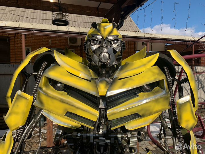 Робот Бамблби (Ручная работа)