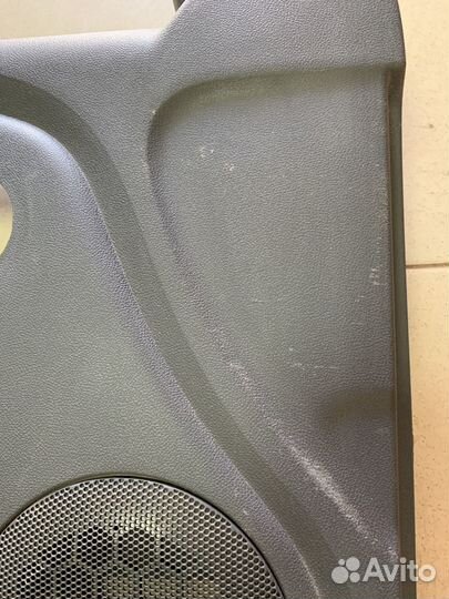 Обшивка двери передней Largus Cross 8450000403