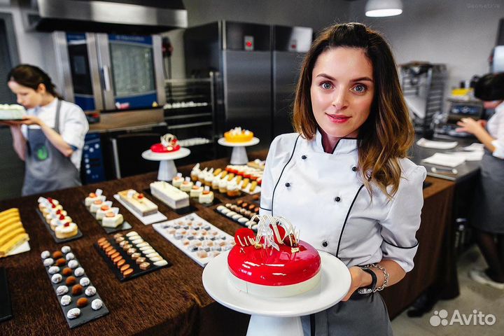 Кондитер в кофейню