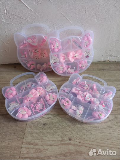 Набор резинок/заколок для волос