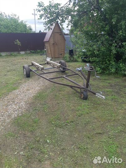 Лодочный прицеп