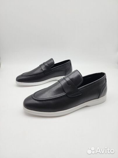 Kiton (39-45)