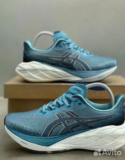 Кроссовки беговые Asics Novablast 4