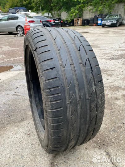Bridgestone Potenza S001 245/45 R18