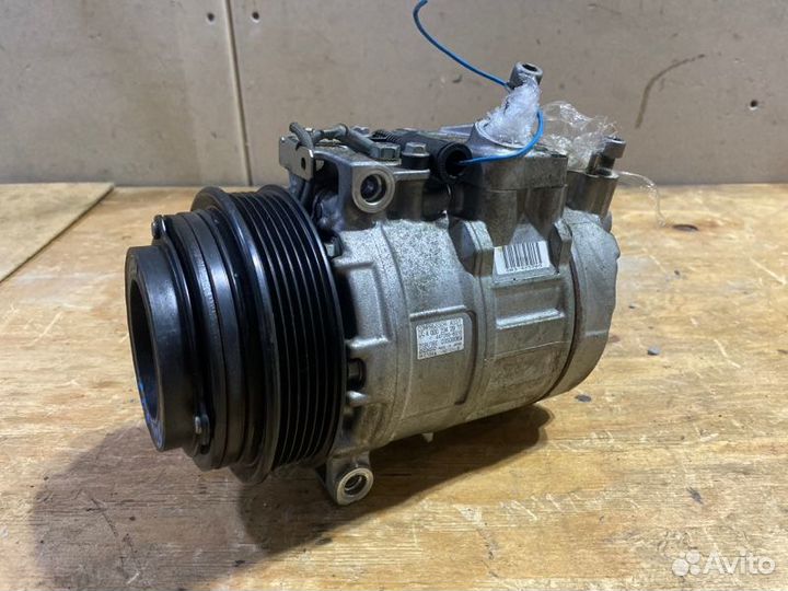 Компрессор кондиционера Mercedes-Benz E-Class W210