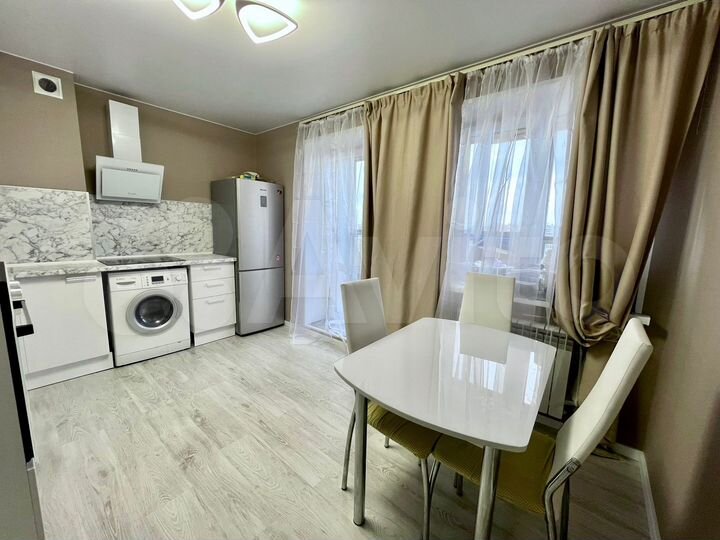 2-к. квартира, 44 м², 10/14 эт.