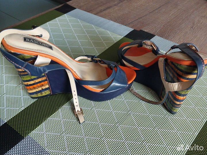 Босоножки женские Basconi 38