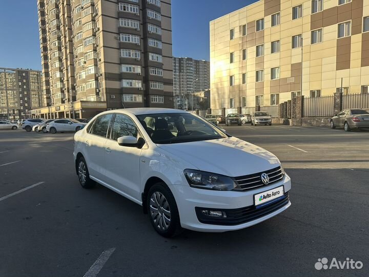 Volkswagen Polo 1.6 AT, 2018, 64 500 км