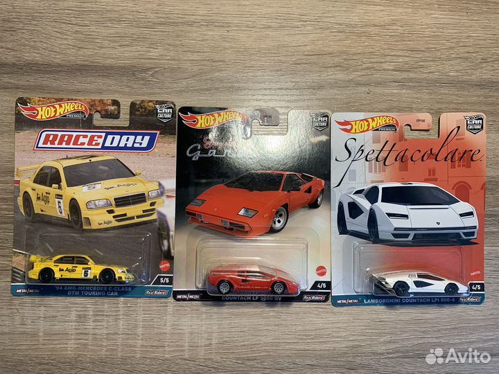Hot wheels premium