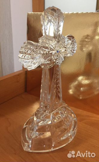 Крест стеклянный