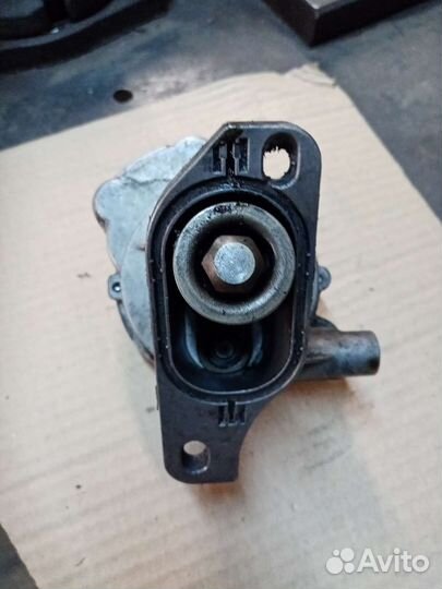 Вакуумный насос 2.5 тди аел