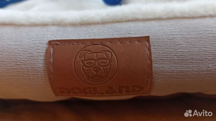 Лежанка для собак и кошек