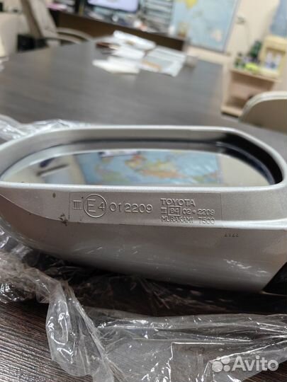 Зеркало левое