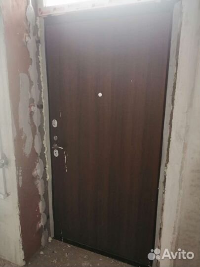 Дверь входная металлическая уличная