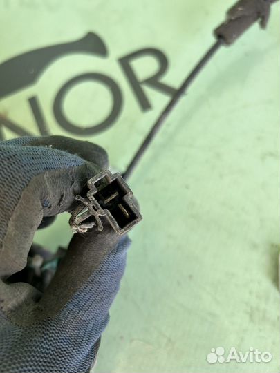 Стеклоподъемник передний правый chevrolet lanos