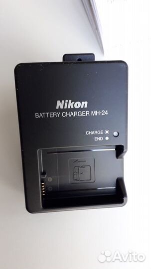 Цифровая фотокамера Nikon D3500