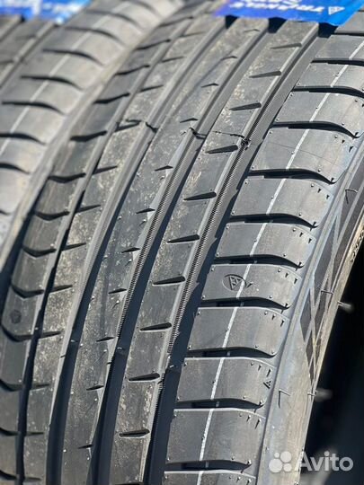 Triangle EffeXSport TH202 235/45 R17