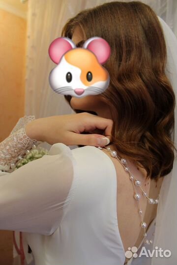 Свадебное платье 44