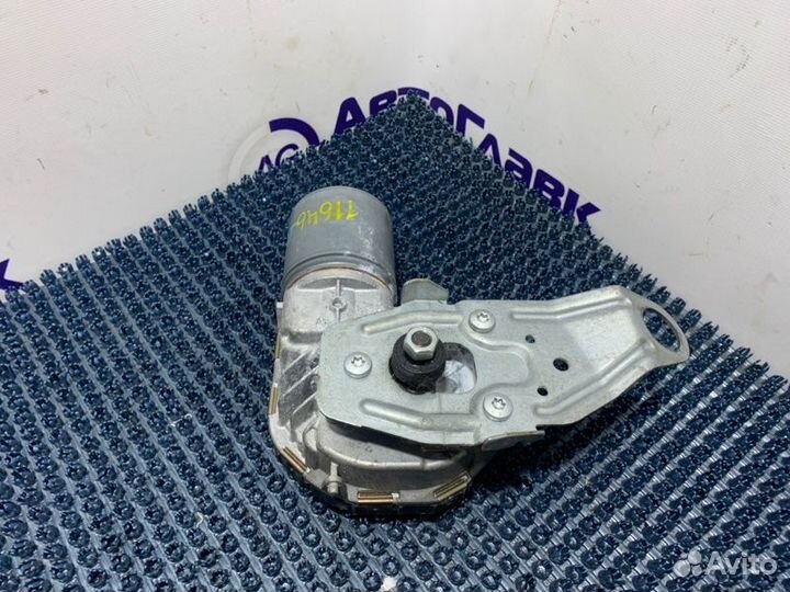 Мотор стеклоочистителя Volkswagen Passat