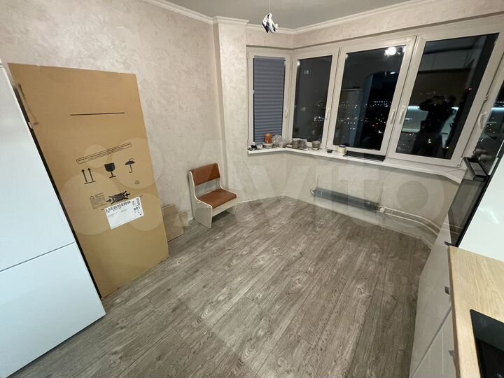 2-к. квартира, 60 м², 15/17 эт.