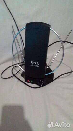 Антенна с уселителем